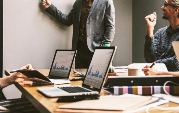 Η διαχείριση κινδύνων σε ιδιωτικό και δημόσιο τομέα: Διαφορετική αφετηρία, κοινός στόχος